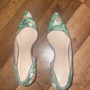 Tropical pumps. Brand Kelly and Katie